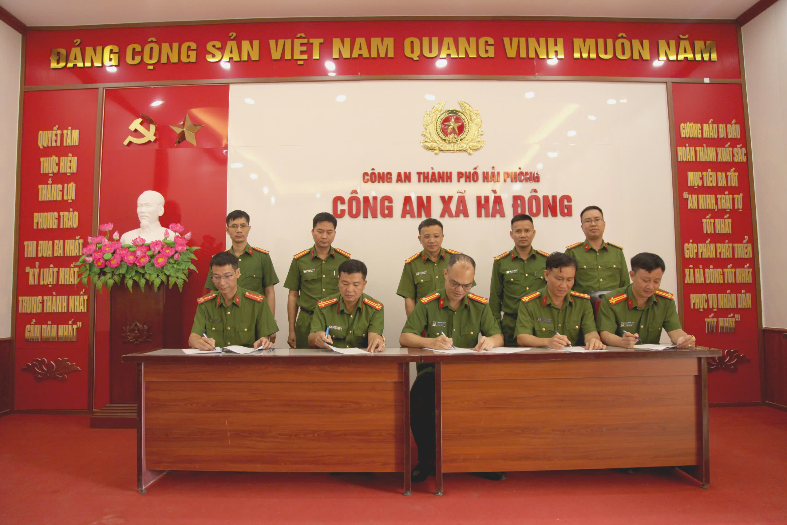 Công an xã Hà Đông triển khai các mô hình đột phá trong phong trào thi đua 